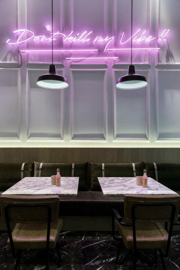 Niki Otel Atina