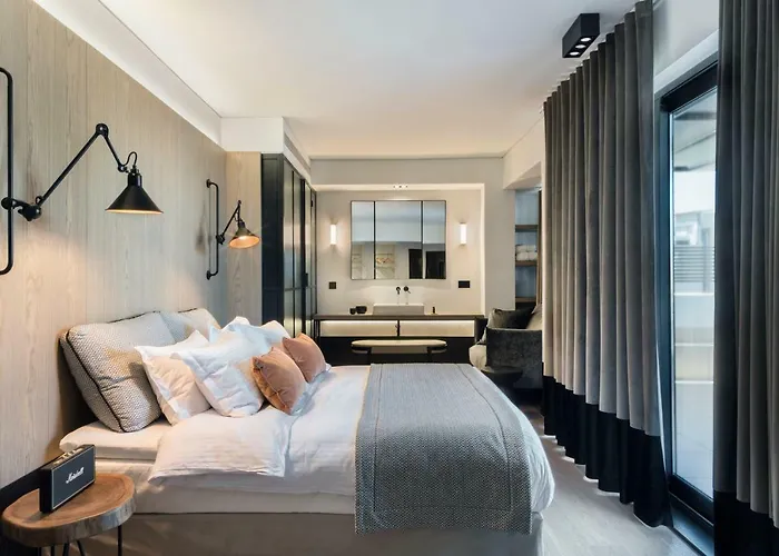 Niki Athens Hotel
